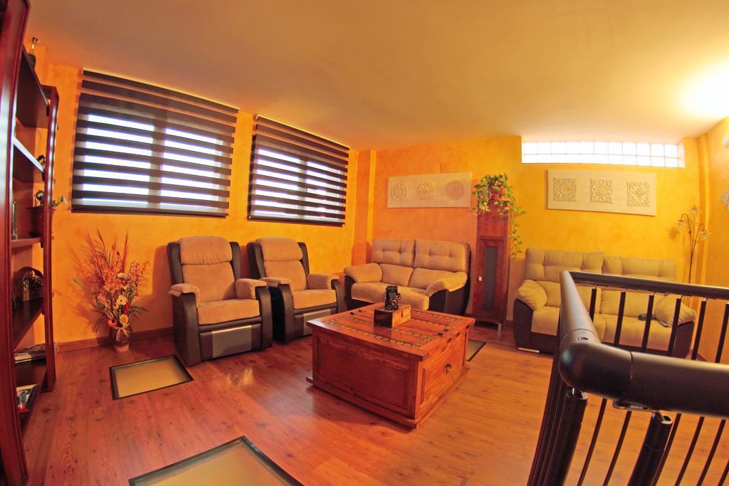 Casa Rural La Canchalera Losar De La Vera Exteriör bild